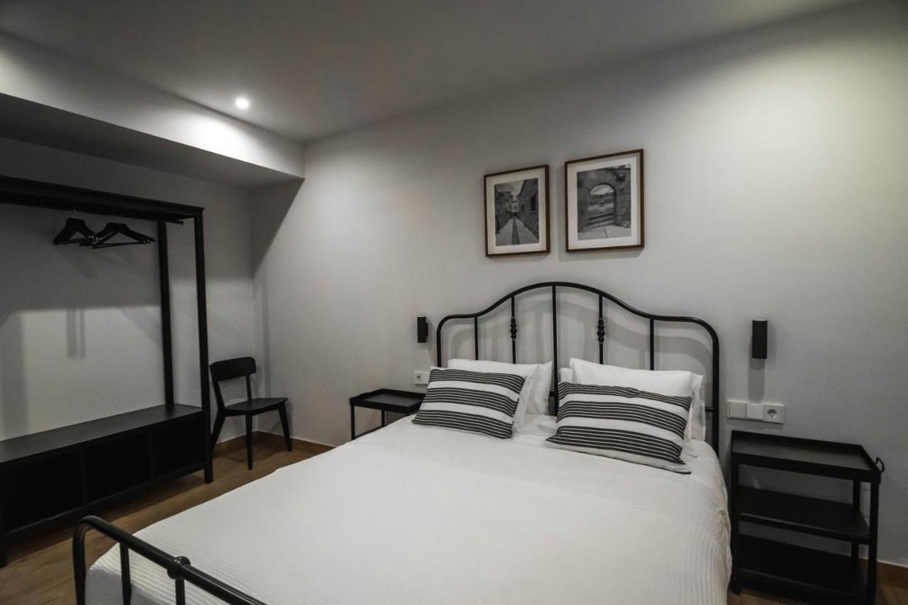 Cal Negret Rural Apartments Alos de Balaguer Exteriör bild